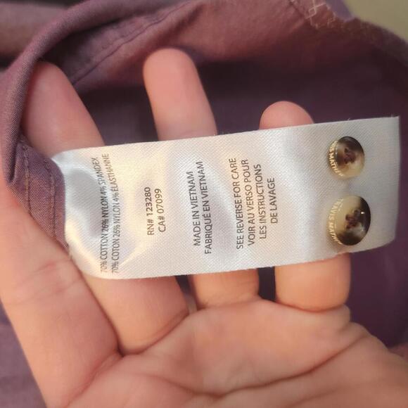 Travis Mathew Men's Short Sleeve Purple Button-Up Shirt -Size Large - Picture 4 of 7